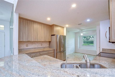 Copropriété à vendre à Sun City Center, Floride: 2 chambres, 145.3 m2 № 2198941 - photo 5