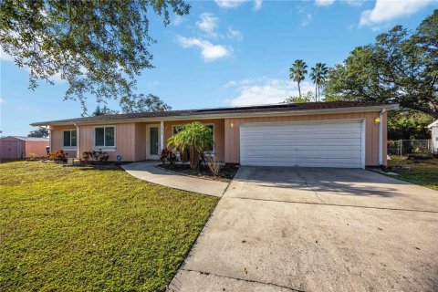 Villa ou maison à North Port, Floride 3 chambres, 159.79 m2 № 2093108