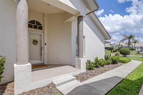 Villa ou maison à vendre à Lakeland, Floride: 3 chambres, 155.52 m2 № 2127980 - photo 4