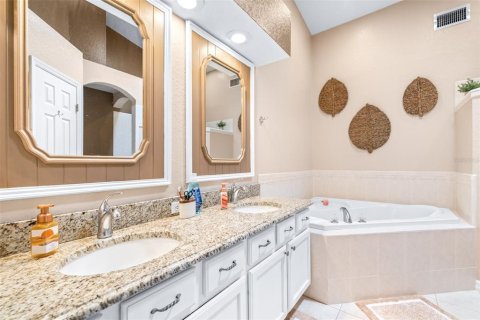 Villa ou maison à vendre à Lakeland, Floride: 3 chambres, 155.52 m2 № 2127980 - photo 12