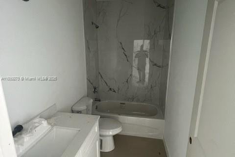House in Miami Gardens, Florida 4 bedrooms № 1831007 - photo 8