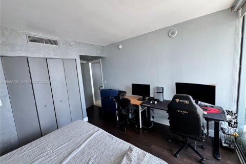 Copropriété à louer à Miami, Floride: 2 chambres, 103.86 m2 № 2343644 - photo 8