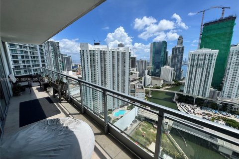 Copropriété à louer à Miami, Floride: 2 chambres, 103.86 m2 № 2343644 - photo 4