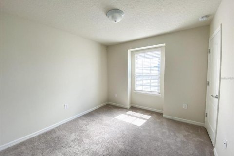 Adosado en venta en Kissimmee, Florida, 5 dormitorios, 210.24 m2 № 1846930 - foto 11