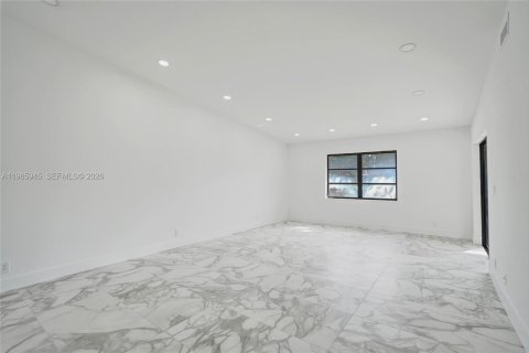 Купить кондоминиум в Делрей-Бич, Флорида 2 спальни, 121.79м2, № 2031891 - фото 3