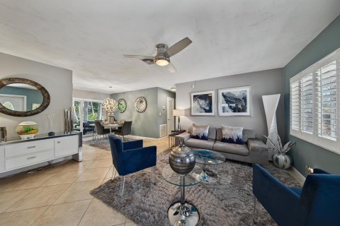 Villa ou maison à vendre à Oakland Park, Floride: 2 chambres, 122.63 m2 № 2402029 - photo 17