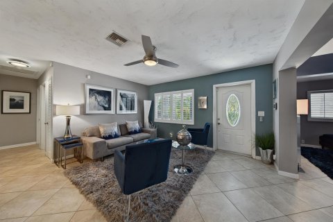 Villa ou maison à vendre à Oakland Park, Floride: 2 chambres, 122.63 m2 № 2402029 - photo 12