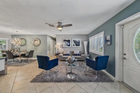 Villa ou maison à vendre à Oakland Park, Floride: 2 chambres, 122.63 m2 № 2402029 - photo 6