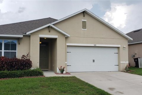 House in Haines City, Florida 3 bedrooms, 155.33 sq.m. № 1847116 - photo 1