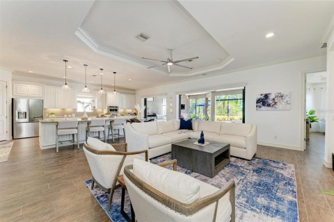 Купить виллу или дом в Брейдентон, Флорида 10 комнат, 282.05м2, № 1638113 - фото 10