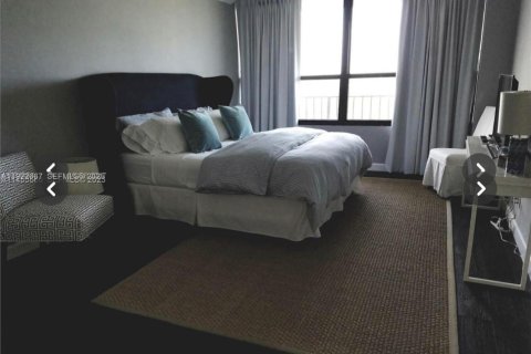 Снять в аренду кондоминиум в Майами, Флорида 2 спальни, 113.25м2, № 1989650 - фото 5