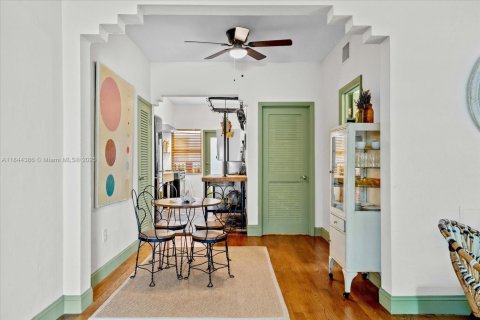Condominio en venta en Miami Beach, Florida, 1 dormitorio, 59.46 m2 № 1839625 - foto 8