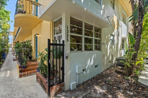 Condominio en venta en Miami Beach, Florida, 1 dormitorio, 59.46 m2 № 1839625 - foto 21