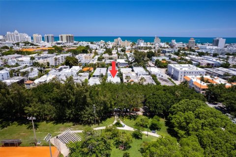 Condominio en venta en Miami Beach, Florida, 1 dormitorio, 59.46 m2 № 1839625 - foto 22