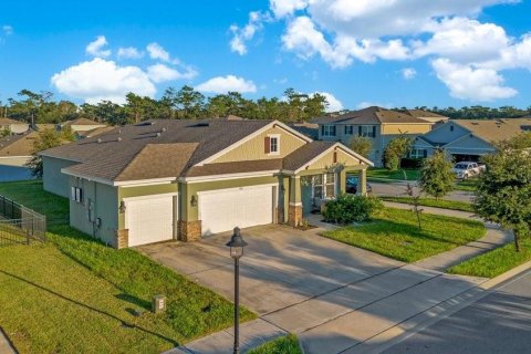 House in DeLand, Florida 4 bedrooms, 197.32 sq.m. № 2424364 - photo 20