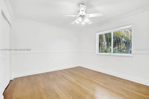 Снять в аренду виллу или дом в Майами-Лейкс, Флорида 6 спален, 387.96м2, № 2050791 - фото 18