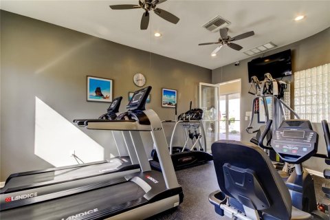 Condo in Saint Petersburg, Florida, 2 bedrooms  № 1817811 - photo 25
