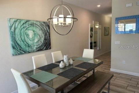 Adosado en venta en Davenport, Florida, 4 dormitorios, 176.7 m2 № 2205962 - foto 24