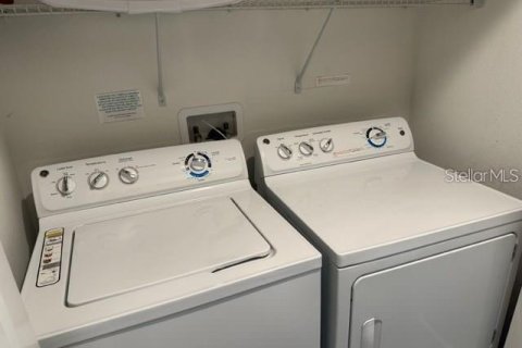Adosado en venta en Davenport, Florida, 4 dormitorios, 176.7 m2 № 2205962 - foto 23