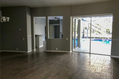 Villa ou maison à louer à Valrico, Floride: 4 chambres, 218.97 m2 № 2403464 - photo 7