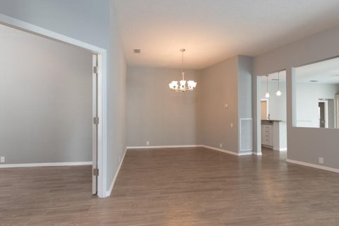 Villa ou maison à louer à Valrico, Floride: 4 chambres, 218.97 m2 № 2403464 - photo 5
