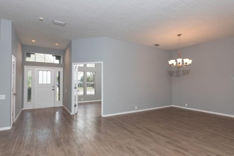 Villa ou maison à louer à Valrico, Floride: 4 chambres, 218.97 m2 № 2403464 - photo 4