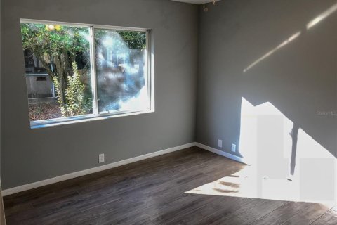 Villa ou maison à louer à Valrico, Floride: 4 chambres, 218.97 m2 № 2403464 - photo 18