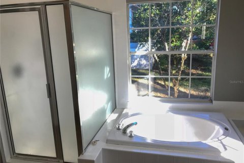 Villa ou maison à louer à Valrico, Floride: 4 chambres, 218.97 m2 № 2403464 - photo 15