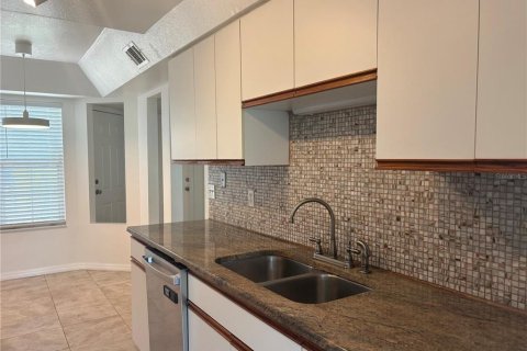 Copropriété à louer à Orlando, Floride: 2 chambres, 119.01 m2 № 2378220 - photo 8