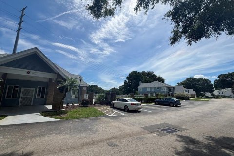 Copropriété à louer à Orlando, Floride: 2 chambres, 119.01 m2 № 2378220 - photo 19