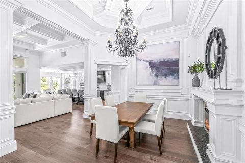 Купить виллу или дом в Уэсли-Чепел, Флорида 12 комнат, 415.46м2, № 2214769 - фото 16