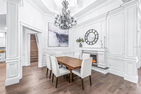 Купить виллу или дом в Уэсли-Чепел, Флорида 12 комнат, 415.46м2, № 2214769 - фото 18