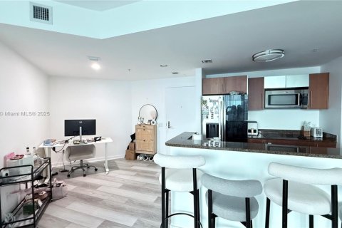 Copropriété à vendre à Miami, Floride: 1 chambre, 68.1 m2 № 1970990 - photo 12