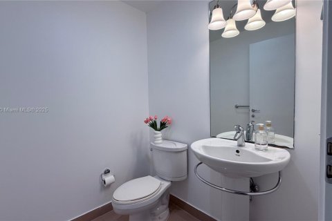 Copropriété à vendre à Miami, Floride: 1 chambre, 68.1 m2 № 1970990 - photo 9