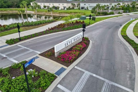 Townhouse in Sarasota, Florida 3 bedrooms, 144.46 sq.m. № 1740707 - photo 2