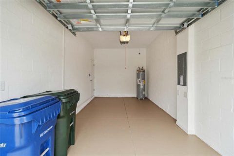 Townhouse in Sarasota, Florida 3 bedrooms, 144.46 sq.m. № 1740707 - photo 28