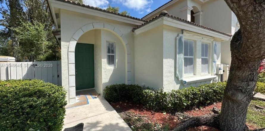 Casa en Homestead, Florida 2 dormitorios, 97.18 m2 № 2086169