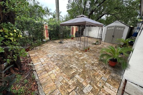 Casa en alquiler en Homestead, Florida, 2 dormitorios, 97.18 m2 № 2086169 - foto 2