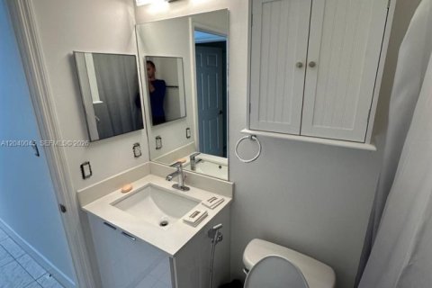 Casa en alquiler en Homestead, Florida, 2 dormitorios, 97.18 m2 № 2086169 - foto 8