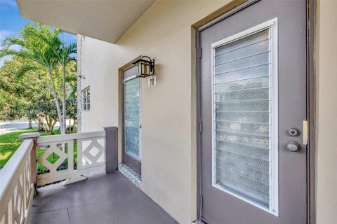 Copropriété à vendre à Lauderdale Lakes, Floride: 2 chambres, 87.7 m2 № 1707215 - photo 25