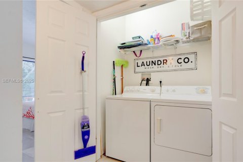 Villa ou maison à vendre à Tavernier, Floride: 4 chambres № 1976769 - photo 23