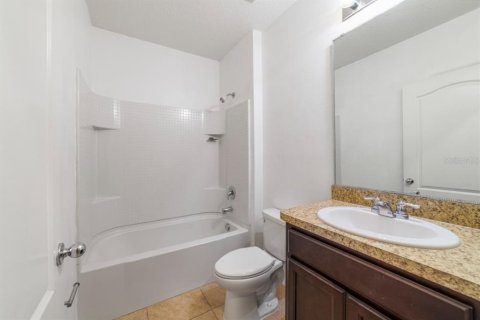 Casa en alquiler en Winter Haven, Florida, 3 dormitorios, 155.33 m2 № 1845333 - foto 6
