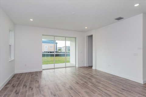 Casa en venta en Winter Garden, Florida, 4 dormitorios, 207.64 m2 № 2388241 - foto 9