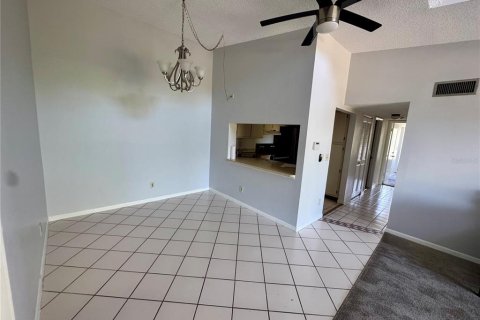 Copropriété à vendre à Orlando, Floride: 2 chambres, 98.85 m2 № 2399473 - photo 12
