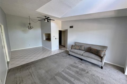 Copropriété à vendre à Orlando, Floride: 2 chambres, 98.85 m2 № 2399473 - photo 6