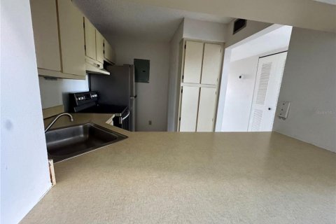 Copropriété à vendre à Orlando, Floride: 2 chambres, 98.85 m2 № 2399473 - photo 13