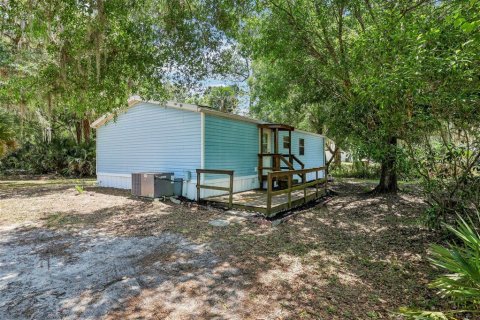 House in Edgewater, Florida 5 bedrooms, 277.22 sq.m. № 1719155 - photo 30