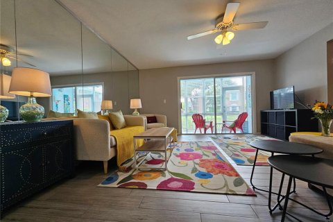 Copropriété à louer à Saint Petersburg, Floride: 2 chambres, 99.87 m2 № 1847934 - photo 4
