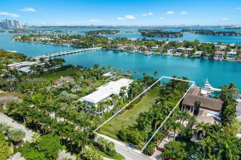 Купить виллу или дом в Майами-Бич, Флорида № 2050363 - фото 15