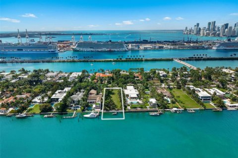 Купить виллу или дом в Майами-Бич, Флорида № 2050363 - фото 6